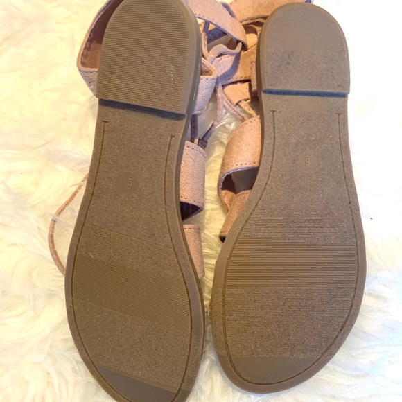 BOGO 💚. Gladiator Sandals - Old Navy - Picture 3 of 5